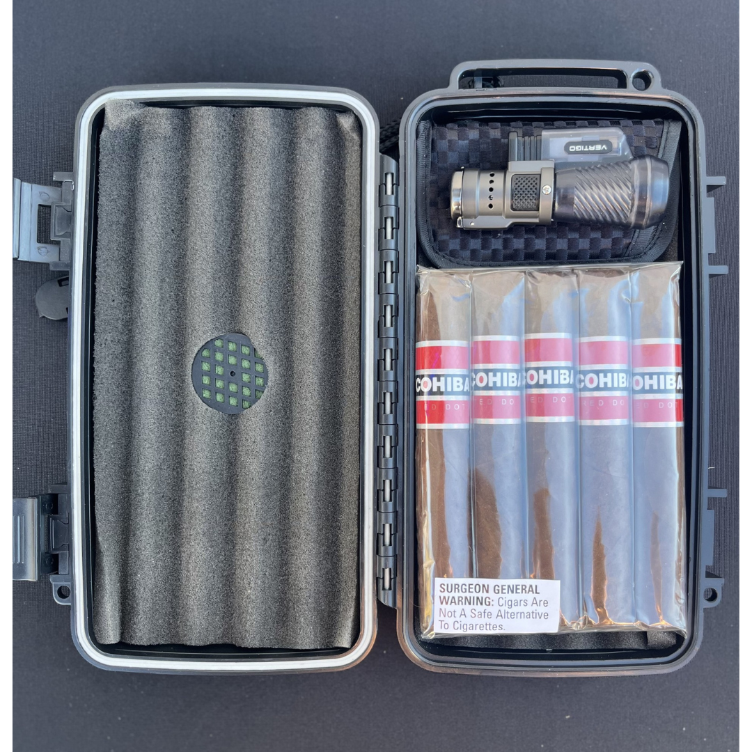 Cohiba Red Dot Travel Humidor Combo - 5 Cigars & Torch Lighter